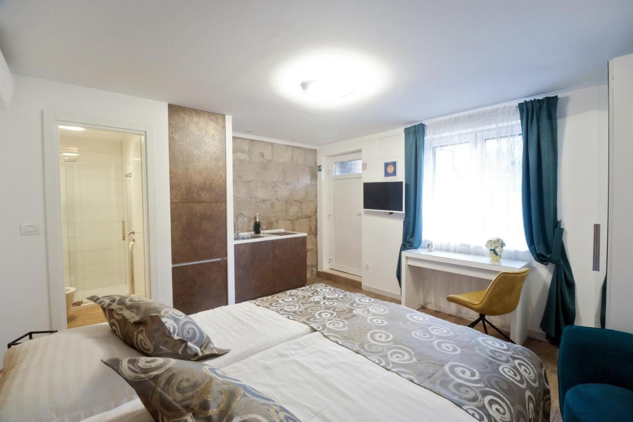 Luxury Guesthouse Bepa Split Ngoại thất bức ảnh
